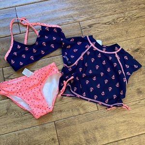 Like new 3 piece bathing suit set size 4/5